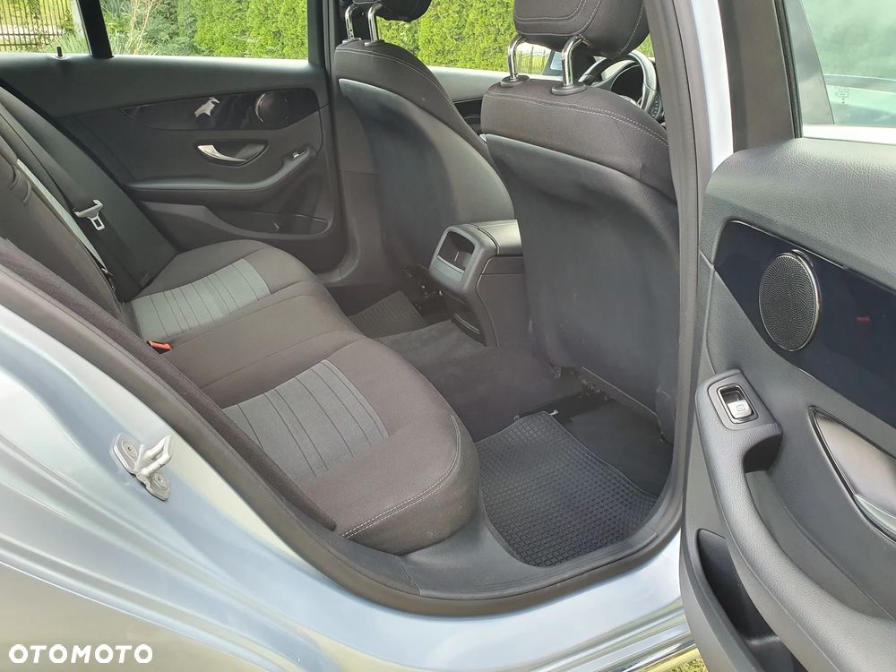 Mercedes-Benz Klasa C 200 (BlueTEC) d 7G-TRONIC - 24