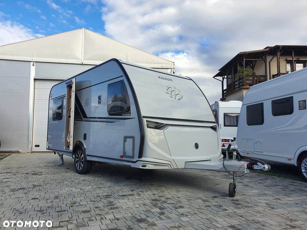 KNAUS SUDWIND 450 FU BLACK SELECTION - 10