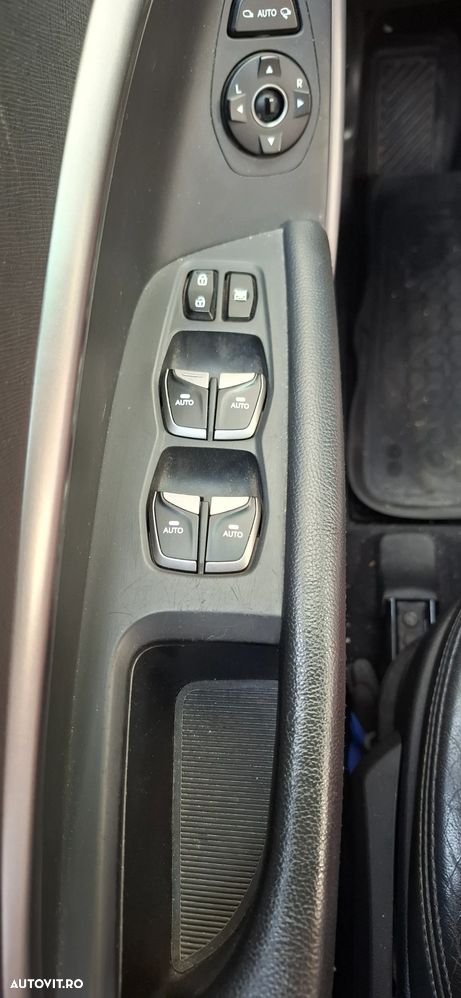 Hyundai Santa Fe - 17