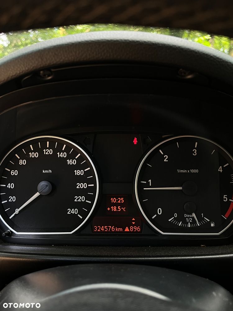 BMW Seria 1 - 13