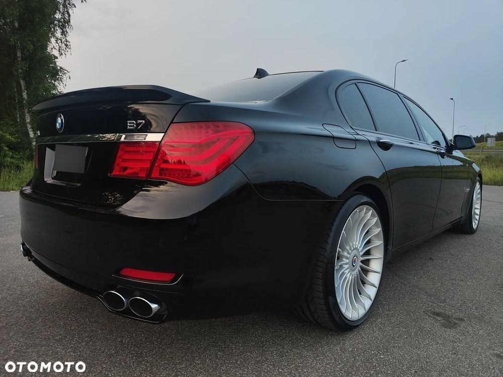 BMW Seria 7 - 10