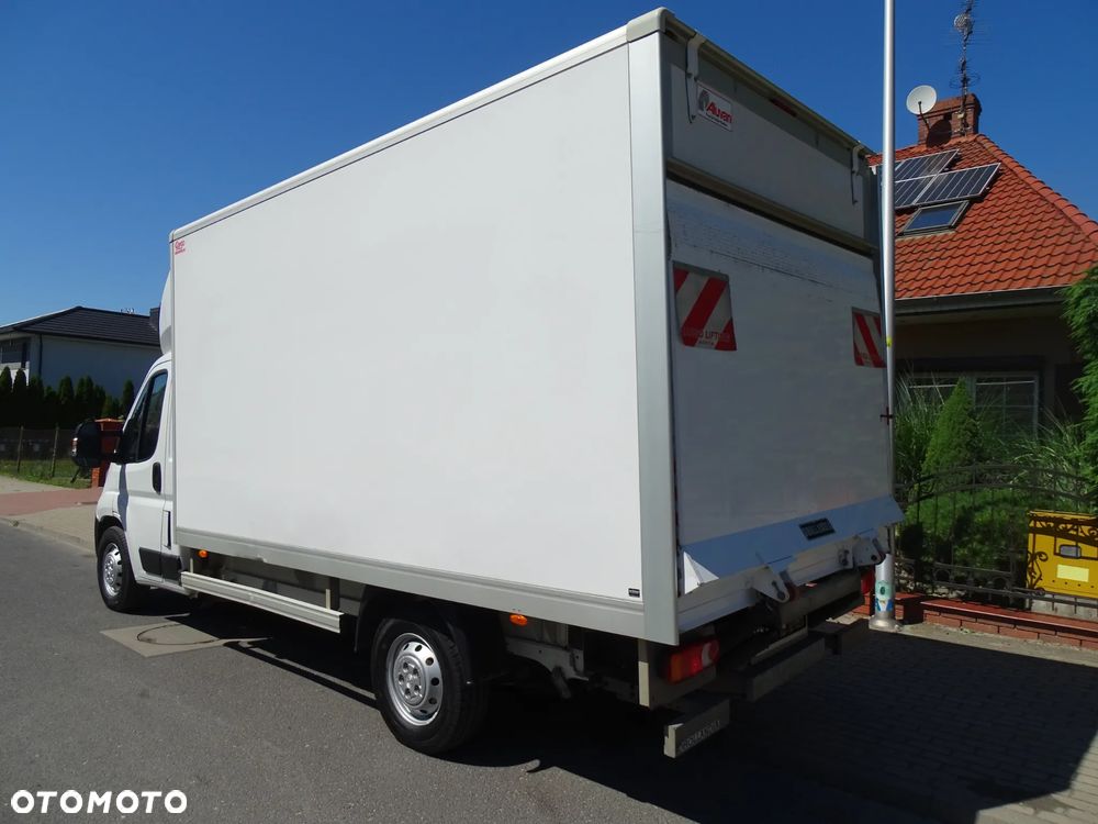 Peugeot BOXER-150 KM , KLIMATYZACJA -KONTENER ,WINDA- KLAPA  - DHOLLANDIA + DOKUMENTY , KOŁA 16 CALI.  ZAREJESTROWANY NA MNIE. - 4