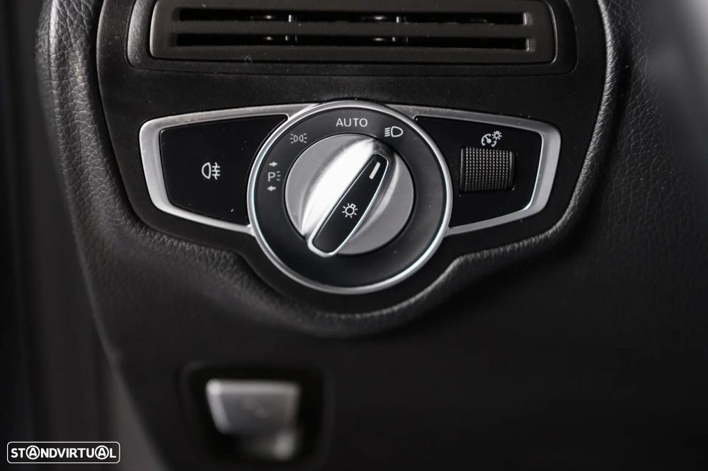 Mercedes-Benz GLC 300 - 39