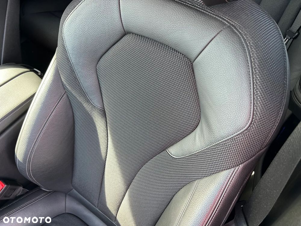 BMW Seria 5 520d Sport Line - 16