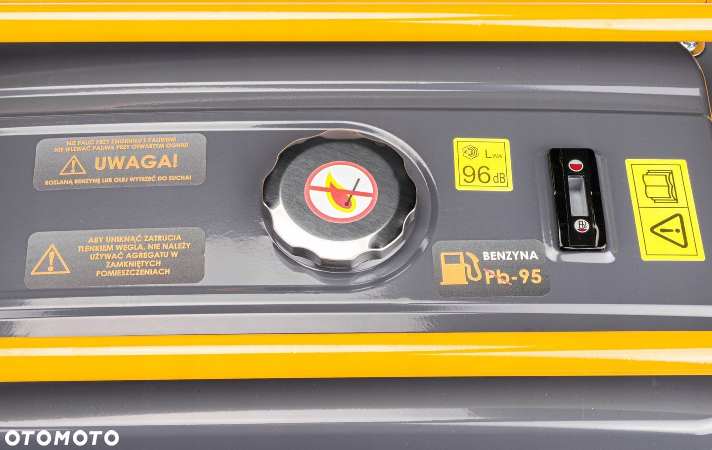 AGREGAT PRĄDOTWÓRCZY SPALINOWY 4-SUW 3000W AVR ROZRUCH AGR-3000M2KE 2x0,6L - 10