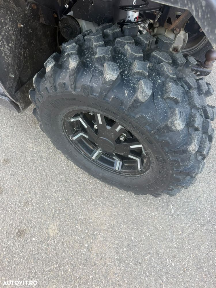Can-Am Renegade - 5