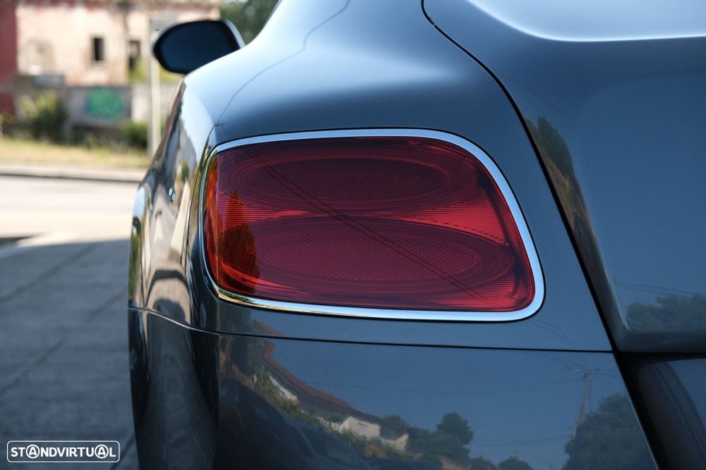 Bentley Continental GT V8 - 52