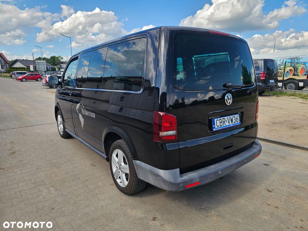 Volkswagen Multivan - 14