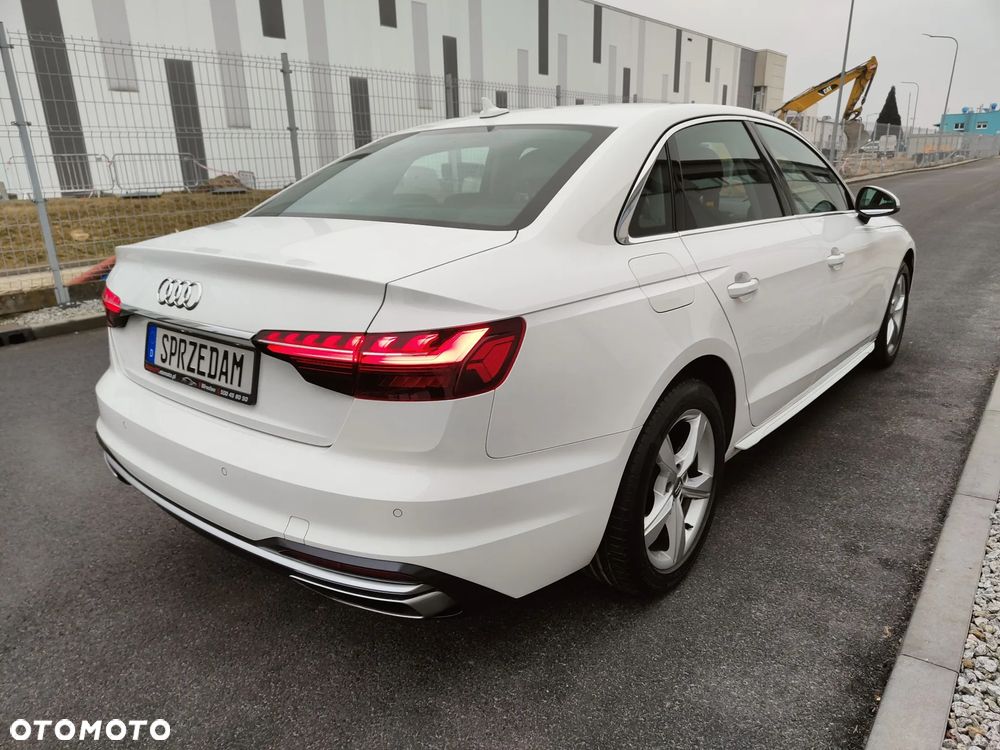 Audi A4 Limousine 35 TFSI S tronic sport - 4