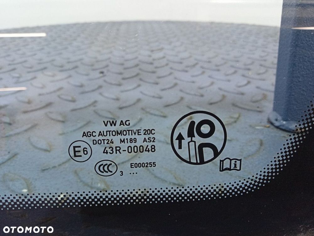 SEAT LEON IV 4 KOMBI 20- SZYBA KAROSERYJNA TYŁ PRAWA TYLNA 23R - 2