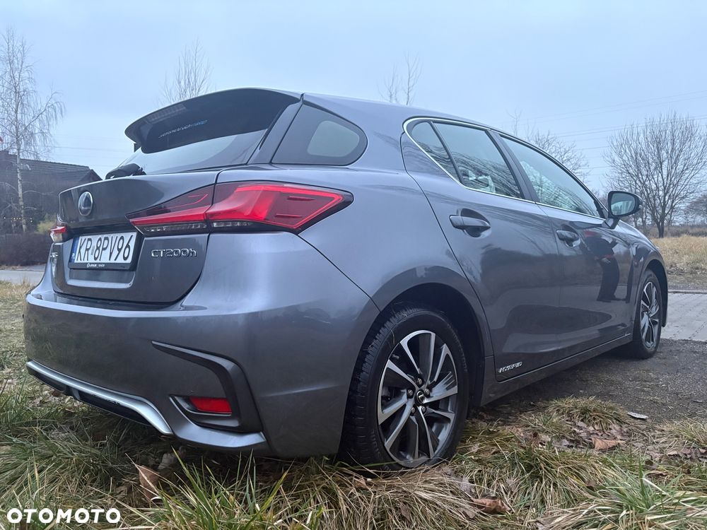 Lexus CT 200h Elegance - 13