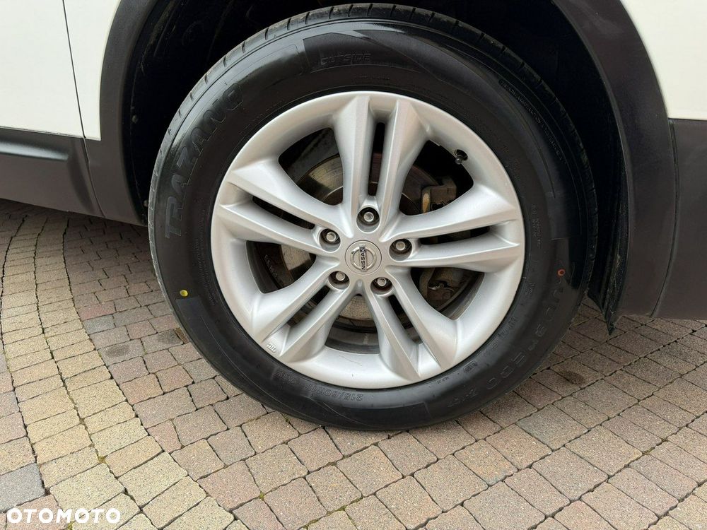 Nissan Qashqai - 24