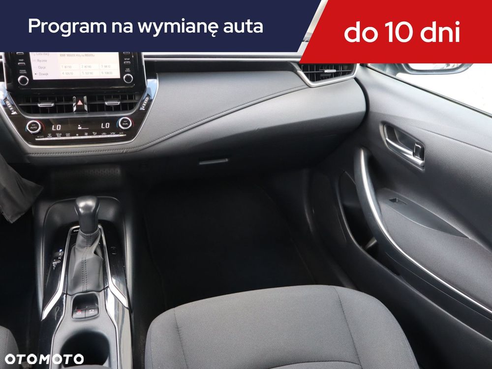 Toyota Corolla - 10