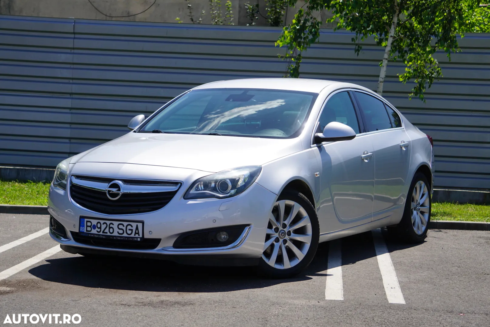 Opel Insignia 2.0 CDTI 4x4 Automatik Sport - 2