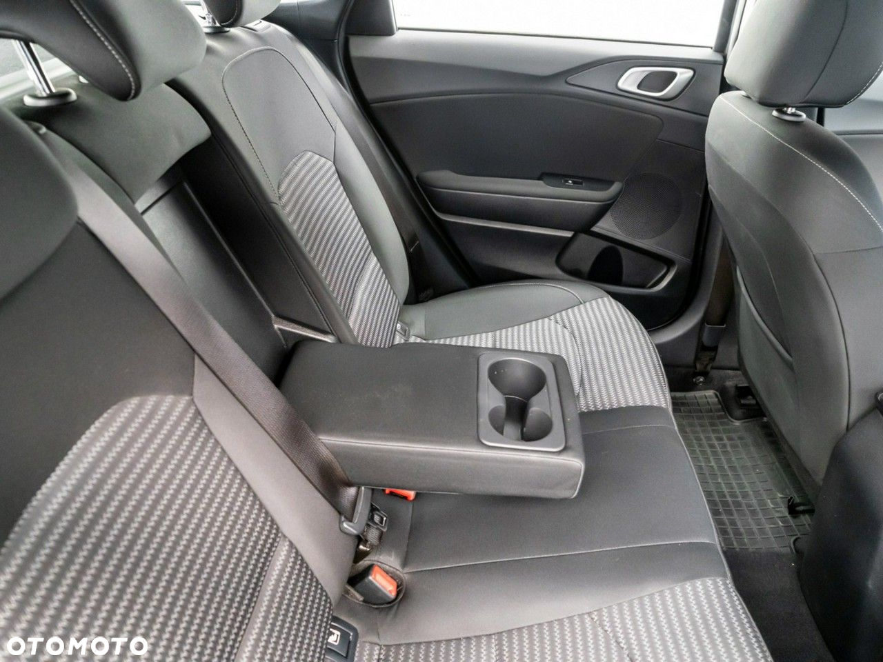 Kia Ceed 1.0 T-GDI M - 21