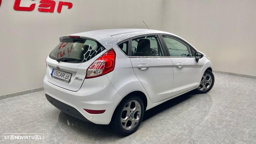 Ford Fiesta 1.5 TDCi Titanium - 45