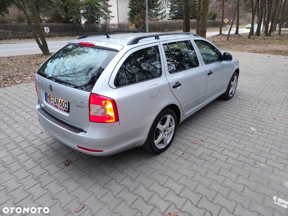 Skoda Octavia 1.6 Team Edition - 11