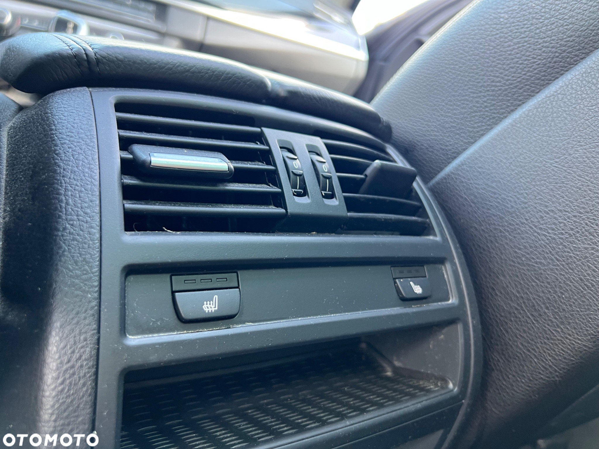BMW Seria 5 520d Touring Luxury Line - 33