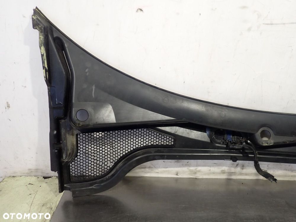 PODSZYBIE AUDI A3 8P 8P1819415C - 6