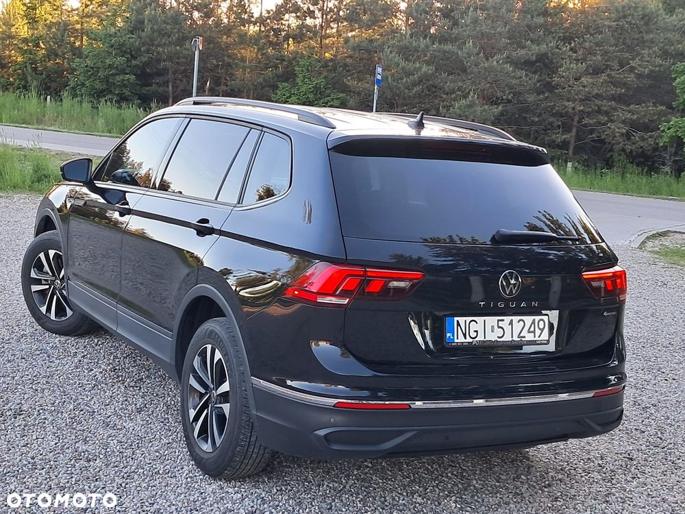 Volkswagen Tiguan 2,0 TSI OPF 4Motion DSG Life - 9