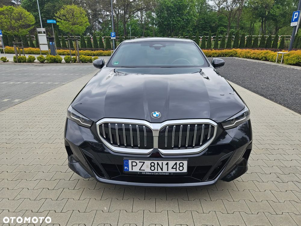 BMW Seria 5 520i M Sport Edition - 10