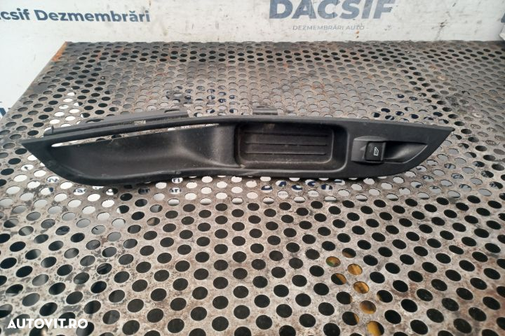 Buton geam pasager fata dreapta Ford Focus 3 (facelift)  [din 2014 pana  2020] seria Sedan 1.0 EcoB - 3