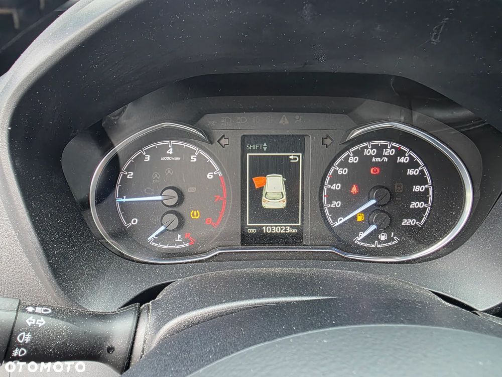 Toyota Yaris 1.5 20th Anniversary - 25