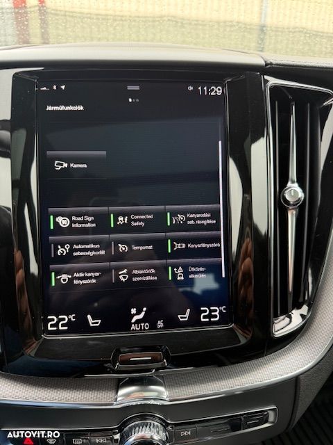 Volvo XC 60 B4 D AWD Geartronic Inscription - 5