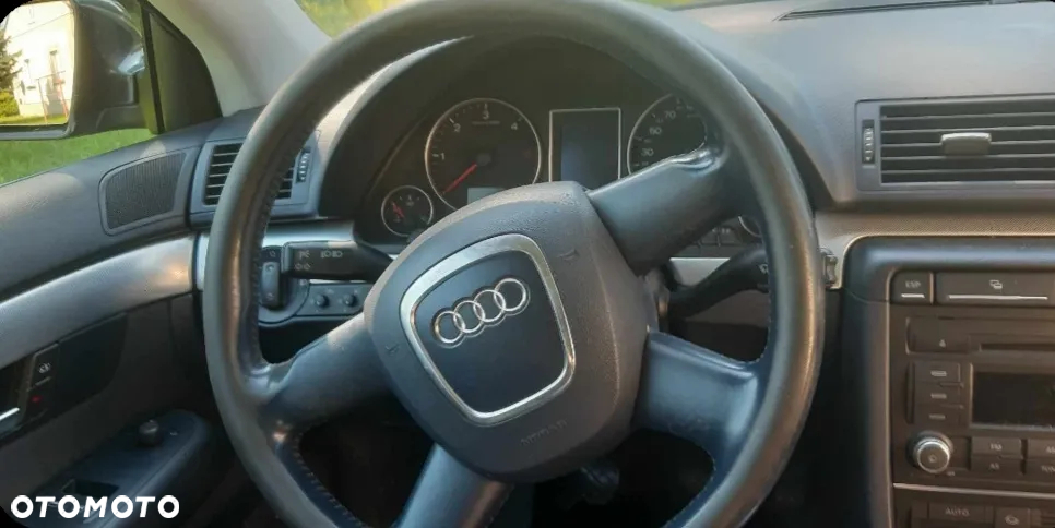 Audi A4 Avant 2.0 TDI DPF Quattro - 8