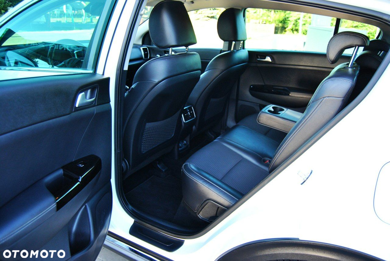 Kia Sportage - 11