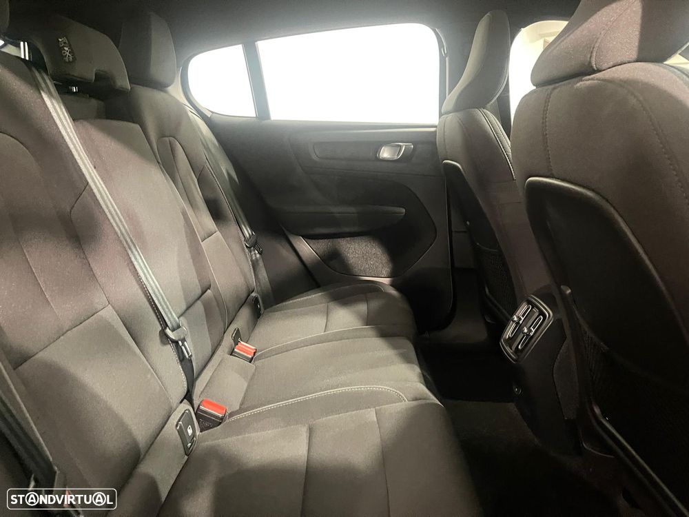 Volvo C40 Recharge Plus - 11