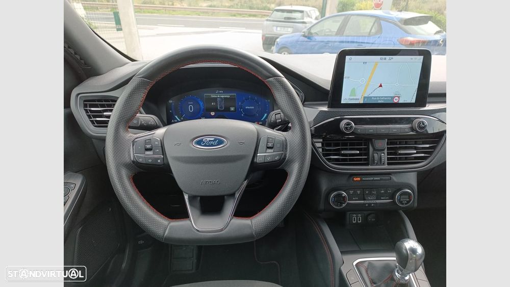 Ford Kuga 1.5 EcoBoost ST-Line - 10