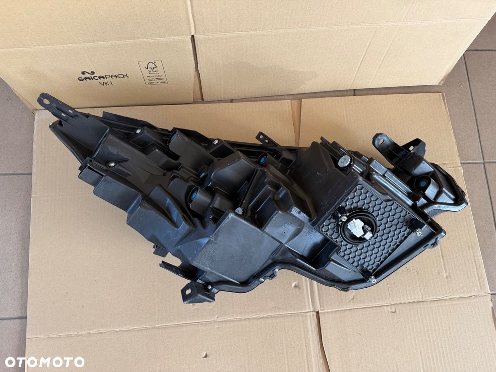 lampa lewa przednia TOYOTA CHR II 2 FULL LED lewy przód 81150-F4510-00 - 7