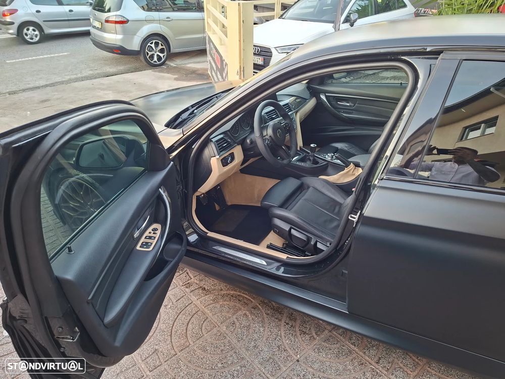 BMW 320 d DPF Blue Performance Edition Sport - 17