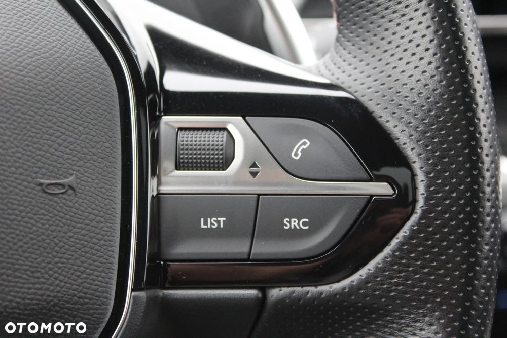Peugeot 3008 Hybrid4 300 e-EAT8 GT - 18