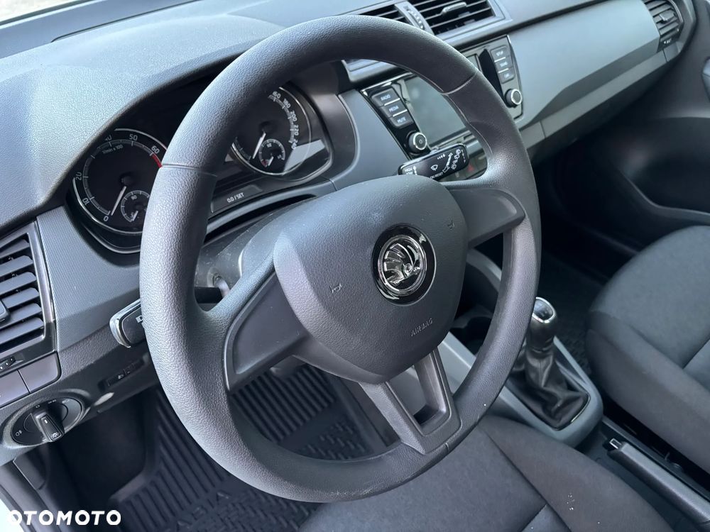 Skoda Fabia 1.0 MPI Active - 3