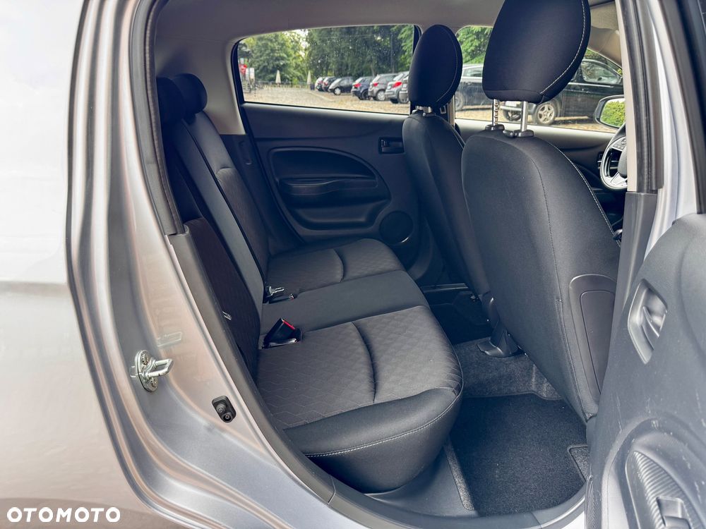 Mitsubishi Space Star 1.2 Intro Edition+ - 26