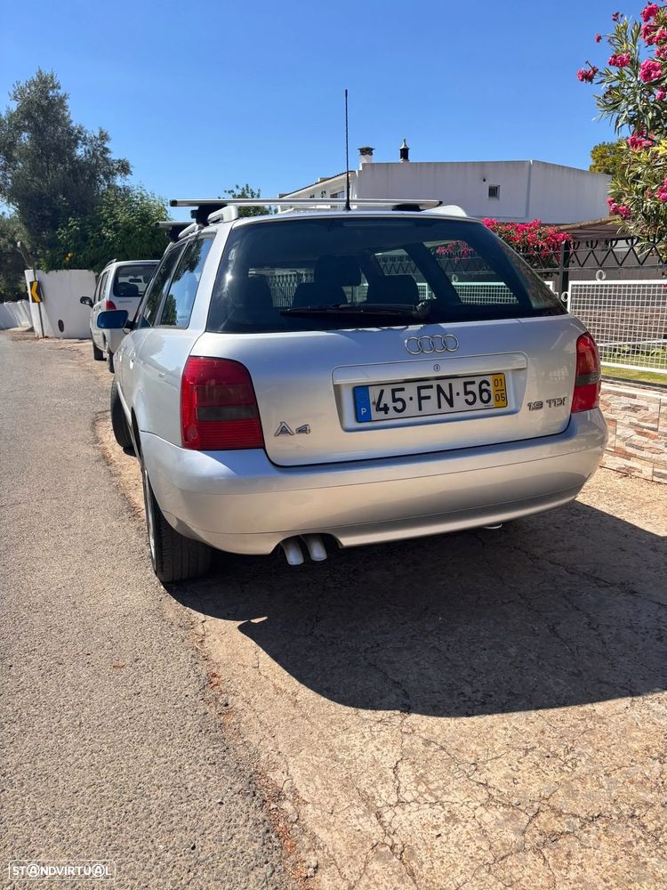 Audi A4 Avant 2001 photo 3