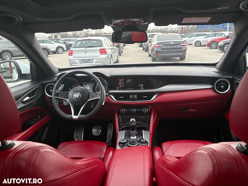 Alfa Romeo Stelvio 2.2 16V AT8-Q4 Super - 26