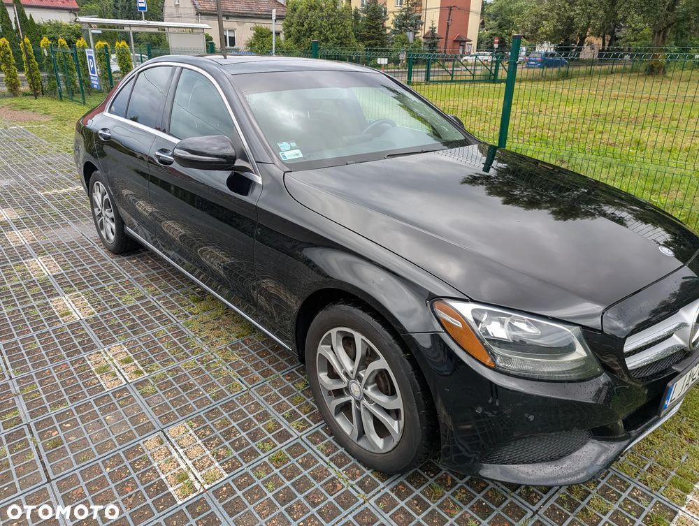 Mercedes-Benz Klasa C 300 7G-TRONIC - 3