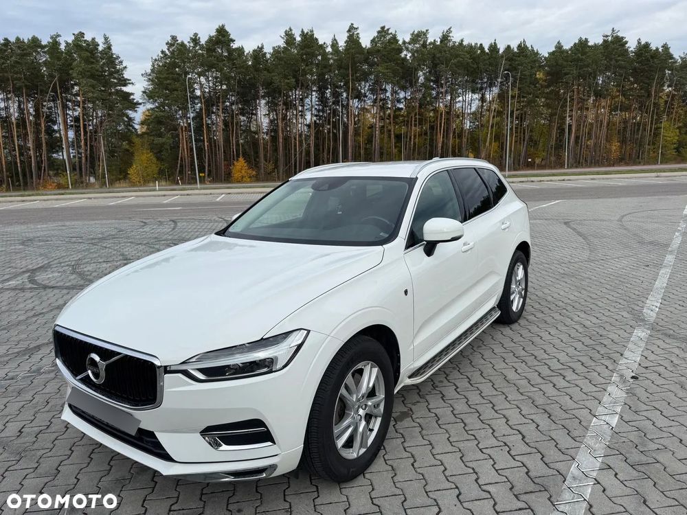 Volvo XC 60 D4 Momentum - 1