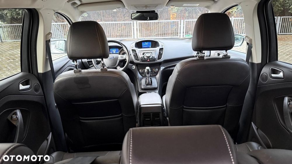 Ford Kuga 2.0 TDCi 4x4 Titanium - 18