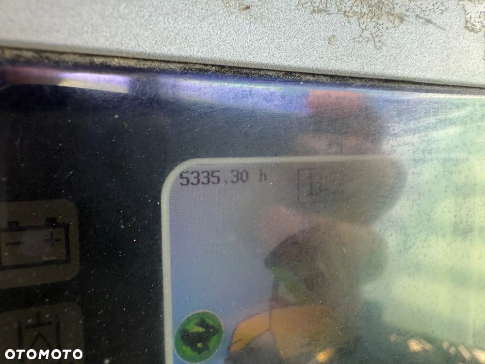 Mecalac 8MCR / Komplet Łyżek -Widły / 8 ton - 20