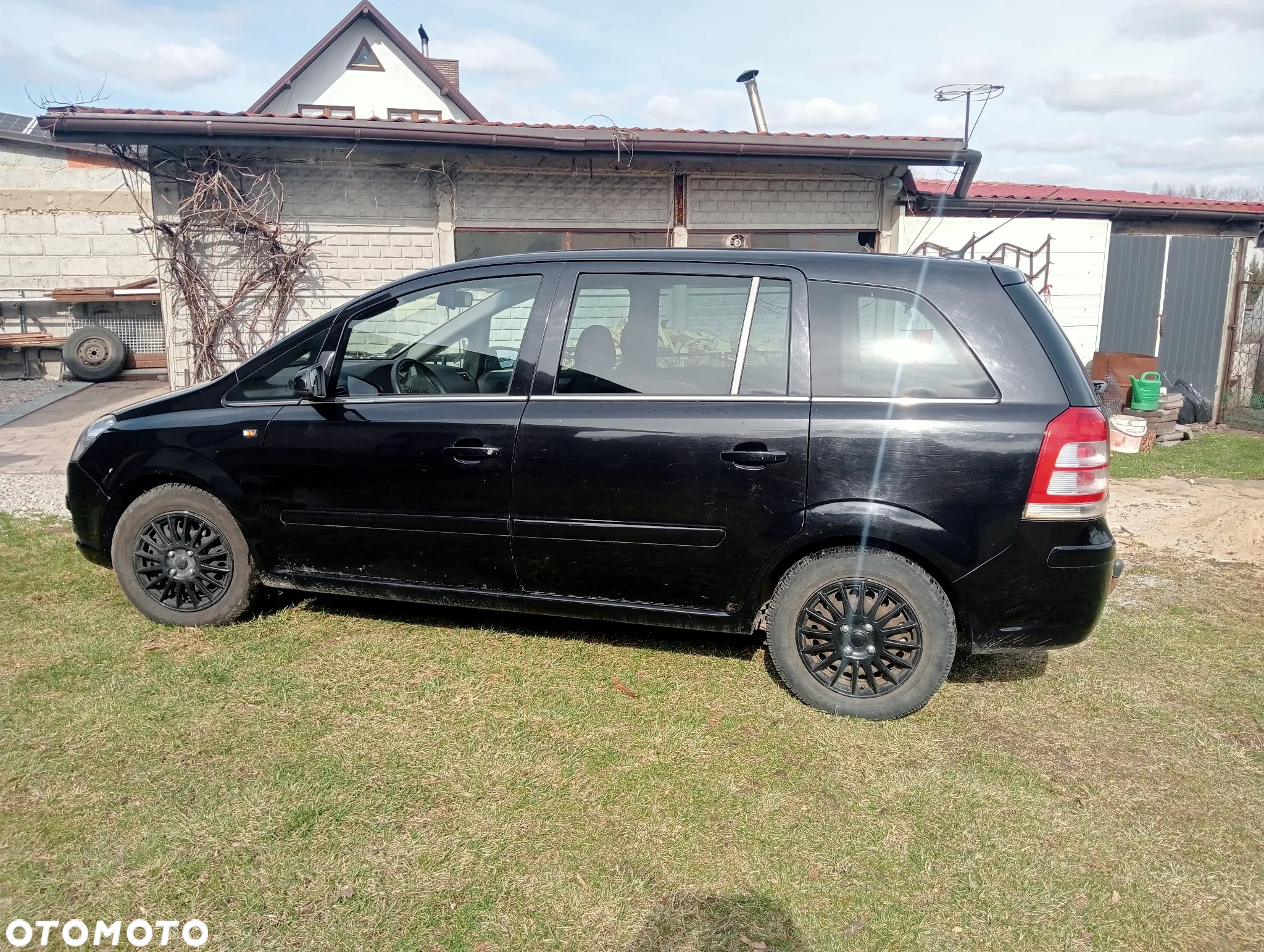 Opel Zafira - 3