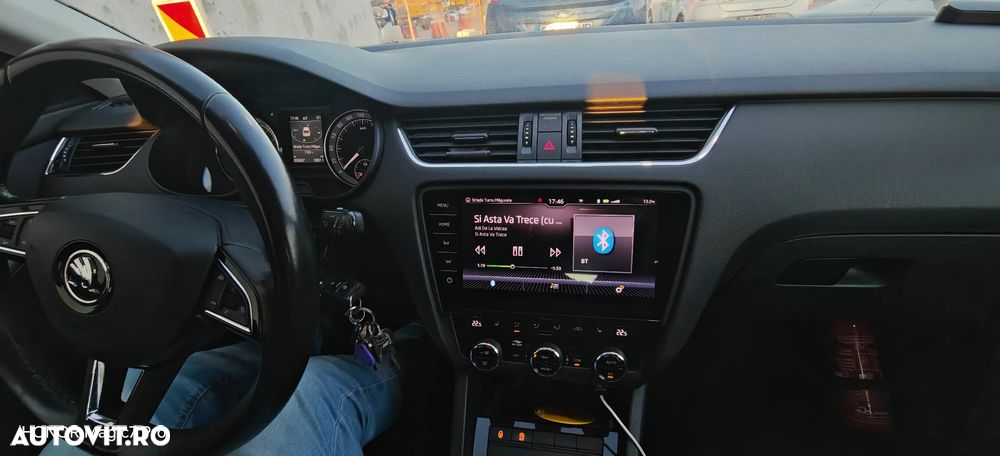 Skoda Octavia 1.6 TDI DSG Ambition - 28