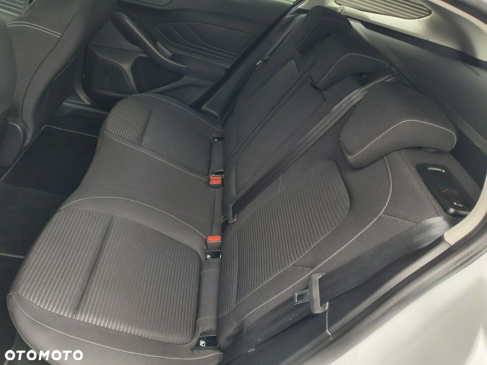 Ford Focus - 22