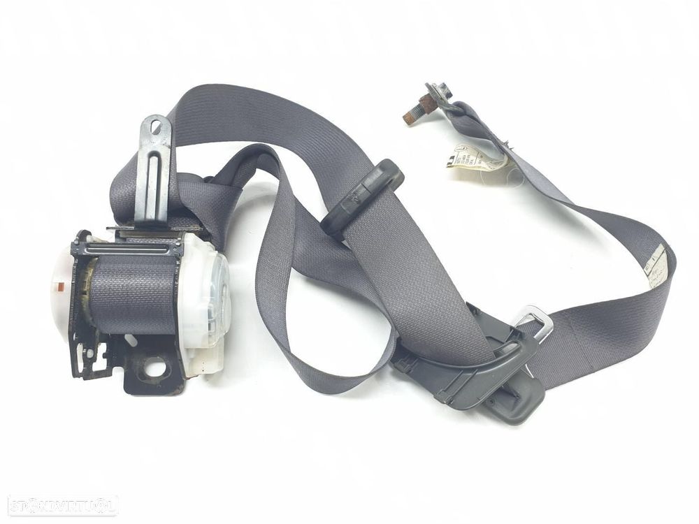 CINTO DE SEGURANÇA TRASEIRO DIREITO TOYOTA LAND CRUISER J12 - 1