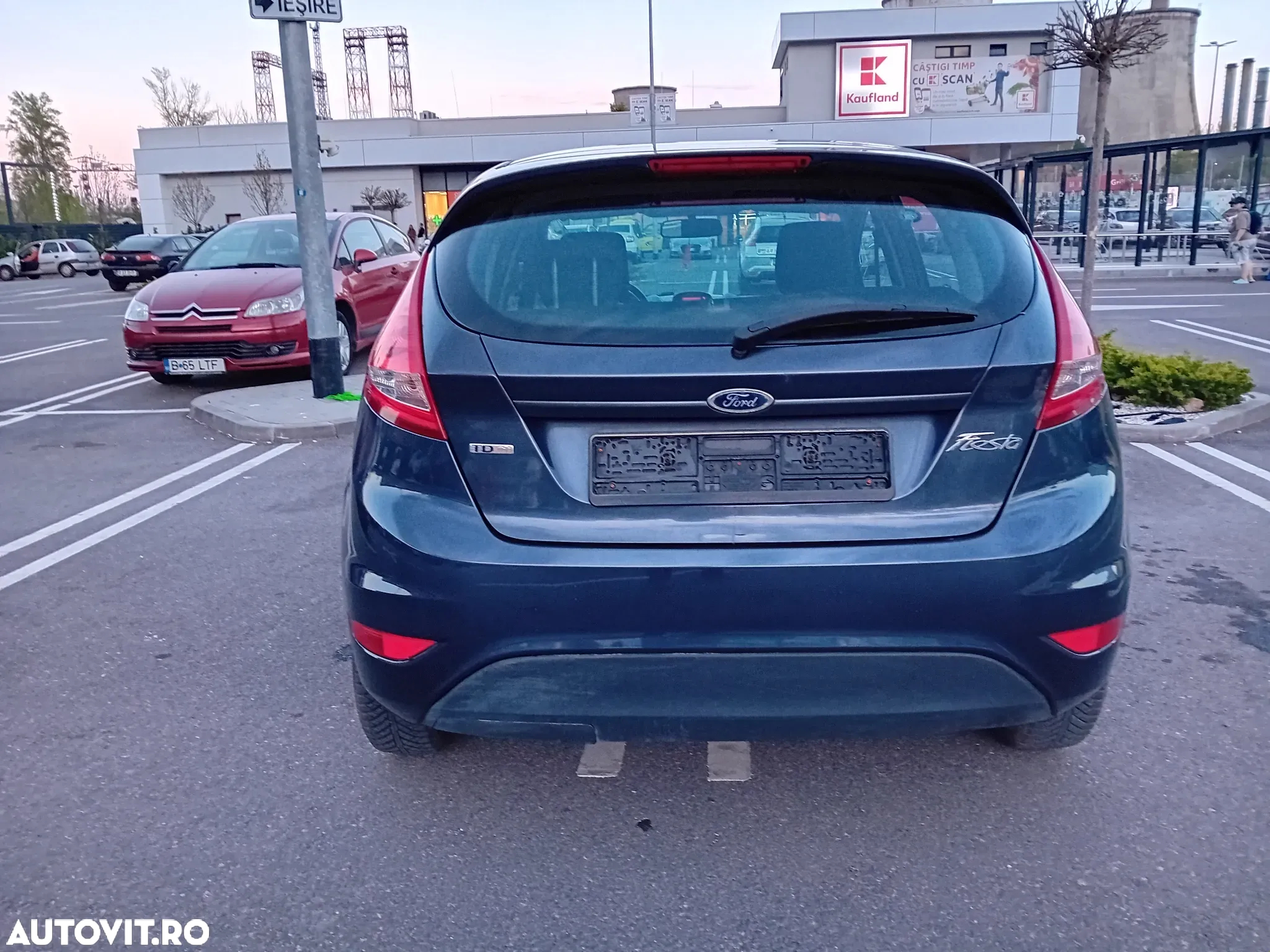 Ford Fiesta 1.4 TDCI Titanium - 14