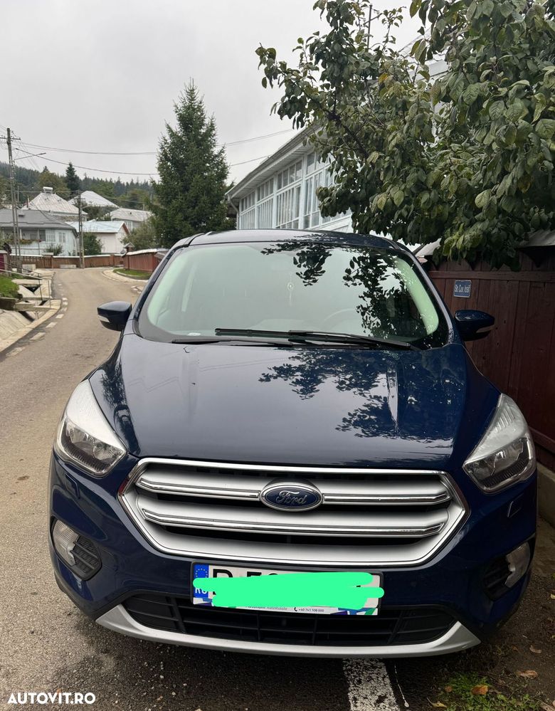 Ford Kuga - 2