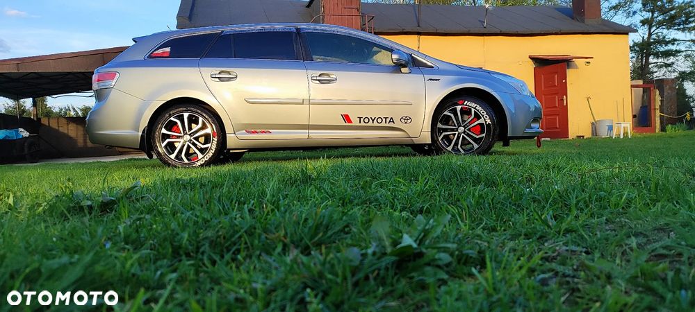 Toyota Avensis 1.8 Sol - 5